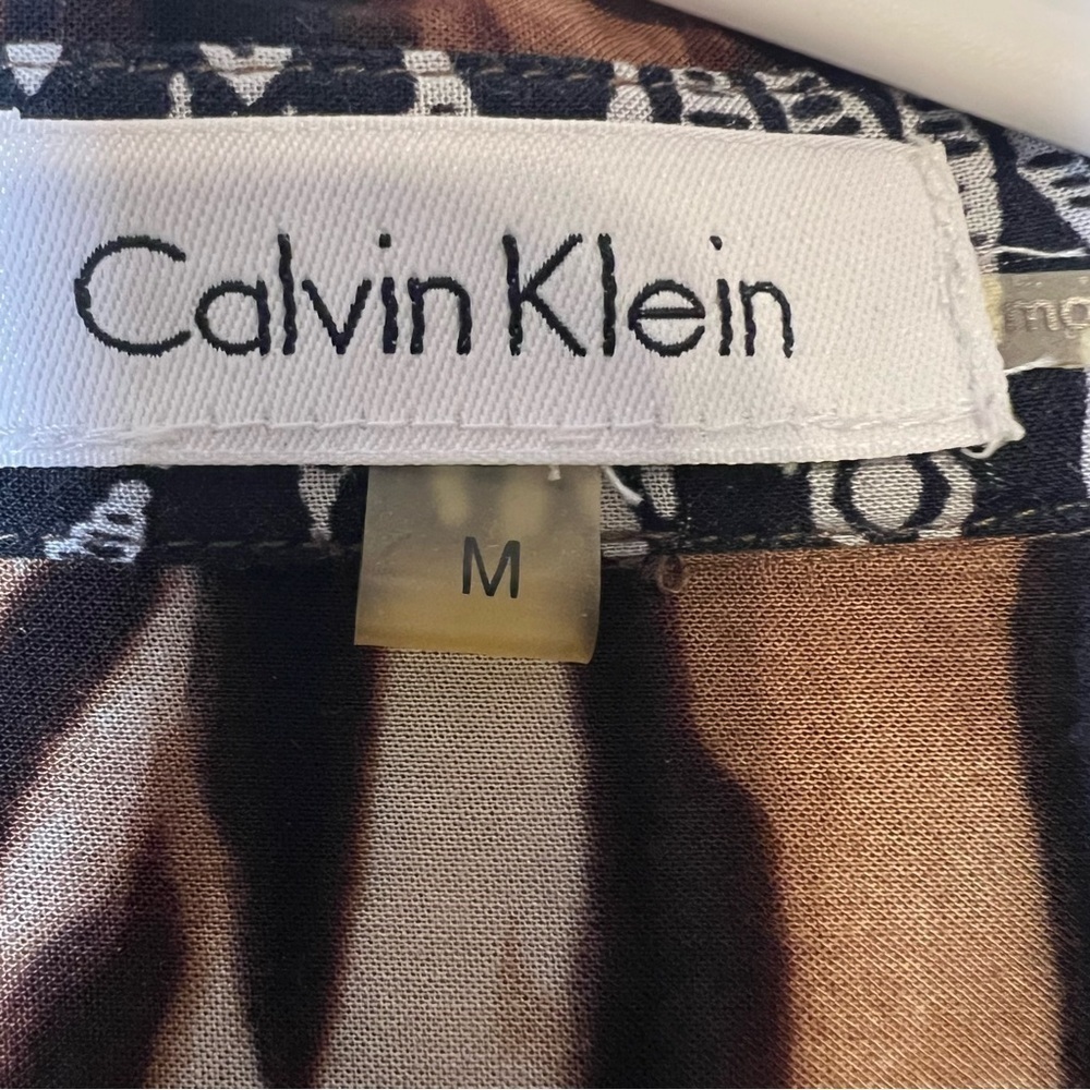 Calvin Klein Size M Leopard print Long Sleeve Front Pockets Button Up Shirt - Picture 8 of 10